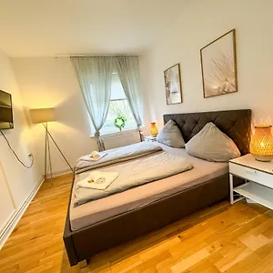  Apartment Fuer 3 Gaeste Mit Kostenlosen Parkplaetzen Nah Am Maschsee