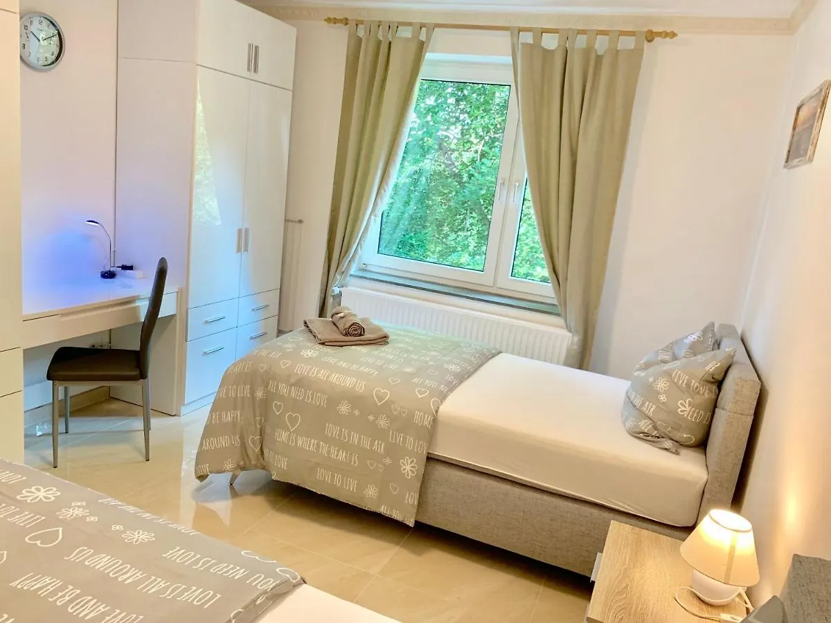 Uncle Sam Apartment Hannover Germany